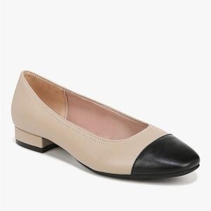 NWOT-Life Stride Beige and Black Flats
